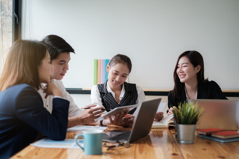Virtual assistant role